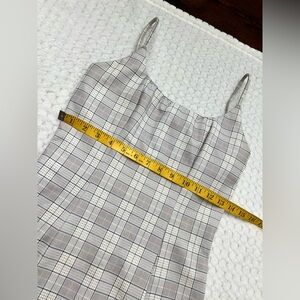Gray plaid form fitting dress, square neck